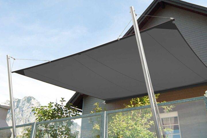 Automatisch ausziehbares Sonnensegel SOLIDAY CS