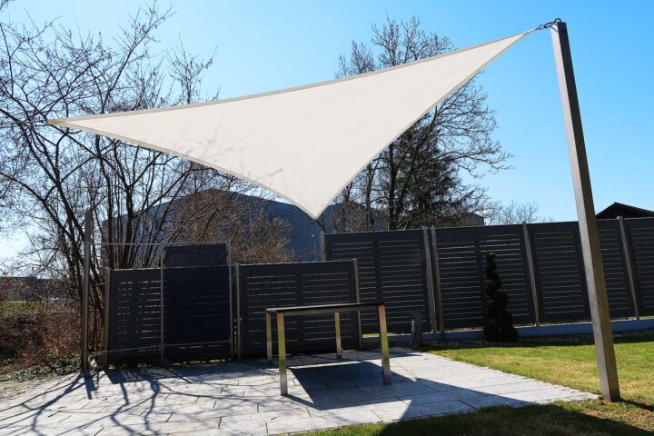 Dreieck-Sonnensegel JANE wetterfest