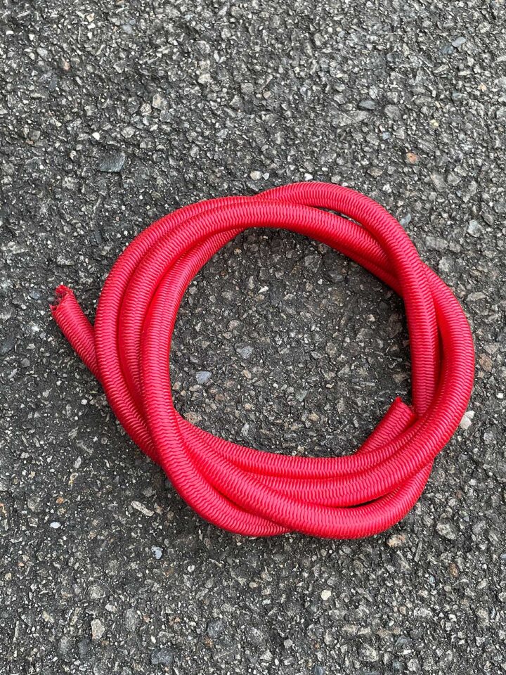 Gummiseil 8mm rot.
