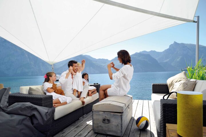 Manuell aufrollbares Sonnensegel SOLIDAY M