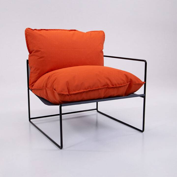 reload-einzelsitz-links-corallrot-1