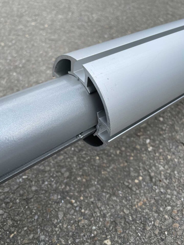 Teleskopmasten mit Bodenplatte (Set) online.