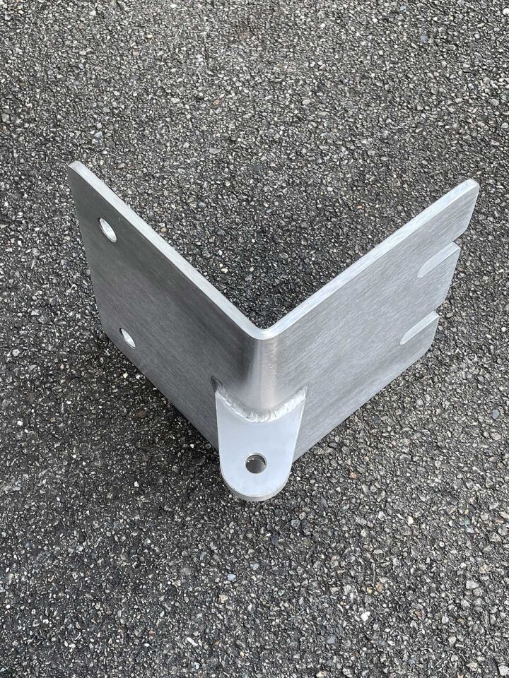 wandhalterung-ausseneck-1